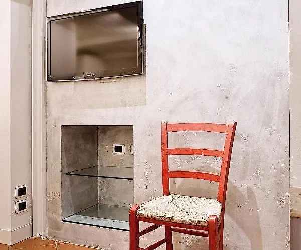 Le Cadreghe Lägenhet *